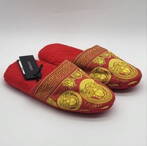 434- Versace Slippers Made In Italy Size Small NWT